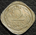 2 анны 1940 Британская Индия. Монета продается в единственном экземпляре, изображенном на фото.