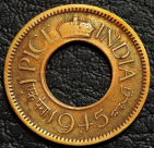 1 пайс 1945 Британская Индия. Монета продается в единственном экземпляре, изображенном на фото.
