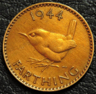 1 фартинг 1944 Великобритания. Птица крапивник. Монета продается в единственном экземпляре, изображенном на фото.