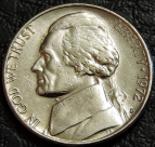 5 центов 1972 D США. F-XF. На фото образец.