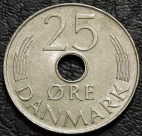 25 эре 1976 Дания. Монета продается в единственном экземпляре, изображенном на фото.