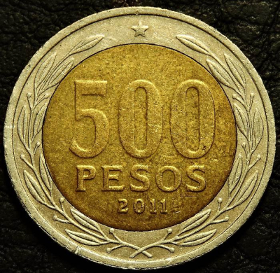 500 песо 2011 Чили. Монета продается в единственном экземпляре, изображенном на фото.
