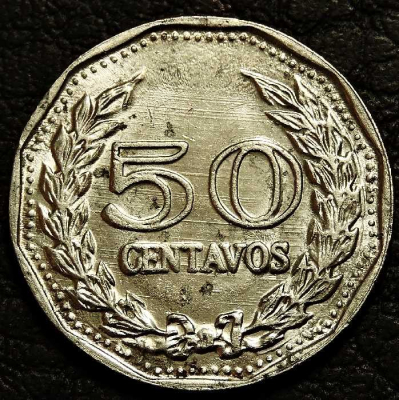 50 сентаво 1974 Колумбия. Уценка. Монета продается в единственном экземпляре, изображенном на фото.