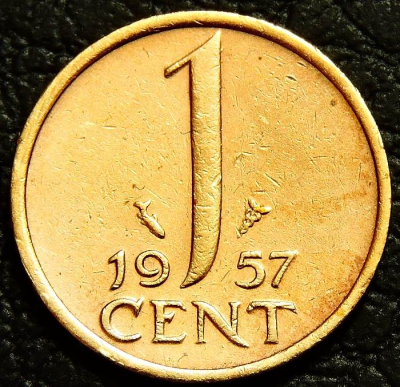1 цент 1957 Нидерланды. Монета продается в единственном экземпляре, изображенном на фото.