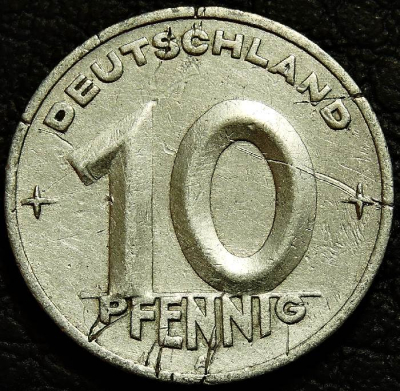 10 пфеннигов 1950 A ГДР Германия. Уценка. Монета продается в единственном экземпляре, изображенном на фото.