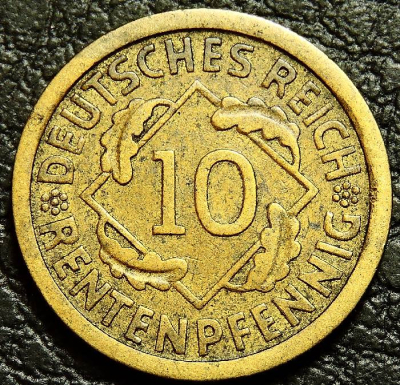 10 рентенпфеннигов 1924 F Германия. Монета продается в единственном экземпляре, изображенном на фото.