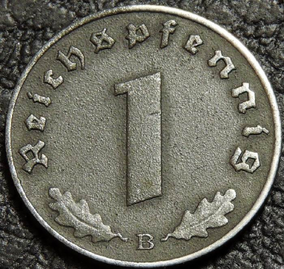 1 рейхспфенниг 1944 B Германия. Монета продается в единственном экземпляре, изображенном на фото.