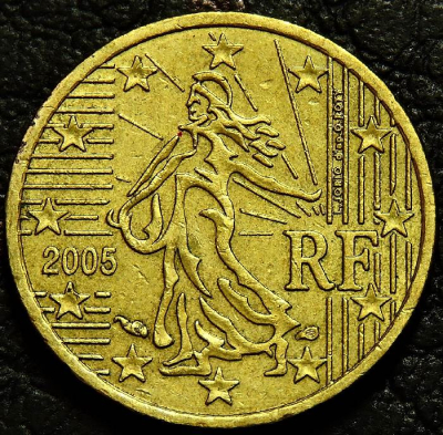 10 евроцентов 2005 Франция. Монета продается в единственном экземпляре, изображенном на фото.