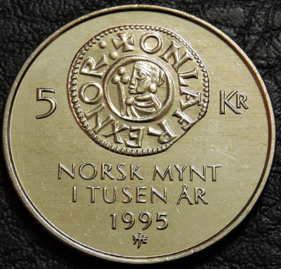 5 крон 1995 Норвегия. 1000 лет чеканке монет Норвегии. Монета продается в единственном экземпляре, изображенном на фото.